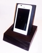 Подставка с бесшумной защитой телефона и беспроводной зарядкой PhoneSafe +